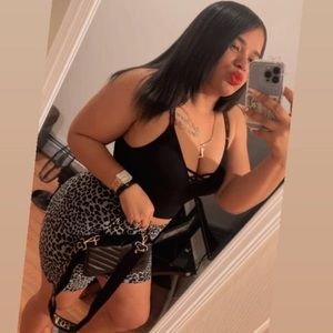 Meet your Posher, Luz maria